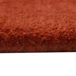 Safiya Carpet Maroon Solid Hand-Tufted Woollen Carpets image 2