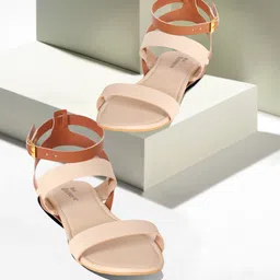 miss universe Women Flats Sandal-picture-13