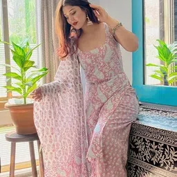 sadax Women Cotton Blend Kurta Palazzo Dupatta Set image 1