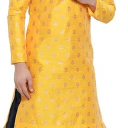 over crowd Men Jacquard Kurta Dhoti Set image 3