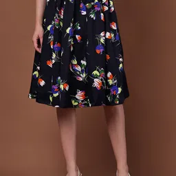 valles365 by s.c. Women Printed A-line Black Skirt-picture-17