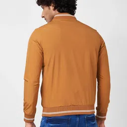 spykar SHELL JACKET WITH CONTRAST RIB TIPPING & BRANDED LABEL AT CHEST Men Solid Puffer Jacket image 3