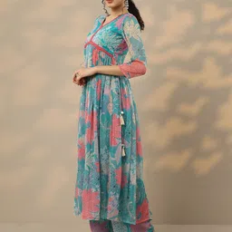 libas Women Chiffon Kurta Palazzo Dupatta Set image 3