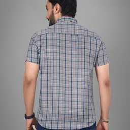 voroxy Men Regular Fit Checkered Spread Collar Casual Shirt image 2