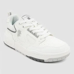 red tape Lifestyle Casual Shoes for Women | Classic Rounded Toe & Pampering Cushioned Sneakers For Women image 3