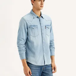 levi's Men Slim Fit Solid Spread Collar Casual Shirt image 5