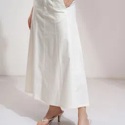 tokyo talkies Women Solid A-line White Skirt image 4