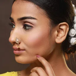 Jazz and Sizzle Gold-Plated Kundan-Studded Clip-On Nose pin image 5