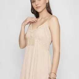 250 DESIGNS Empire Top image 5