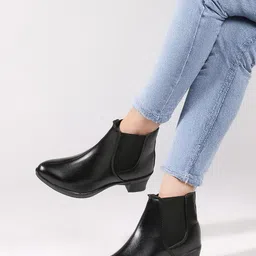 planet walk CHELSEA BOOT FOR WOMEN Boots For Women image 2