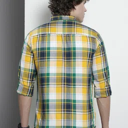 the indian garage co. Men Regular Fit Checkered Cut Away Collar Casual Shirt image 4