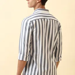 allen solly Men Regular Fit Striped Spread Collar Casual Shirt image 3