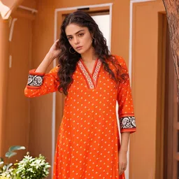 tasrika Women Viscose Rayon Kurta Pant Set image 5