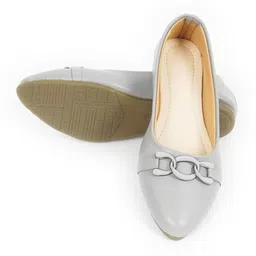 piyari Bellies For Women image 3