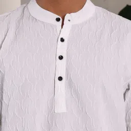 wuxi Men Solid Polyester Straight Kurta image 5