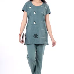 clint Women Night Suit Set Light Green Solid-picture-16
