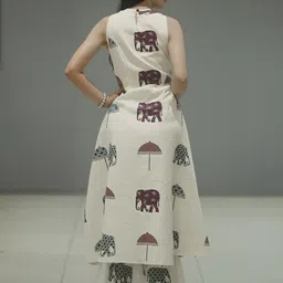 yagnik fashion Women Cotton Rayon Kurta Palazzo Set image 2