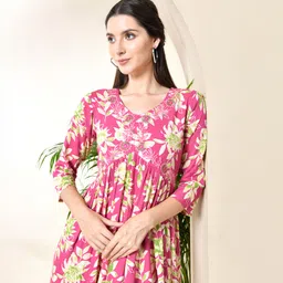 dipani Women Printed Viscose Rayon Anarkali Kurta-picture-19