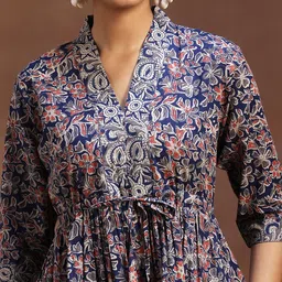 libas Women Printed Pure Cotton A-line Kurta image 4