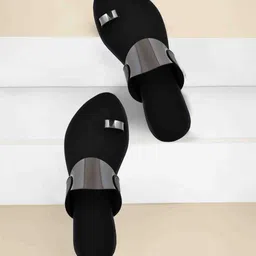 paduki Women Flats Sandal image 1