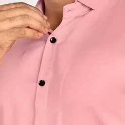 the style grove Men Regular Fit Solid Spread Collar Casual Shirt image 4