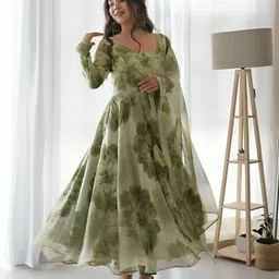 dri enterprise Floral Print Georgette Stitched Anarkali Gown image 4