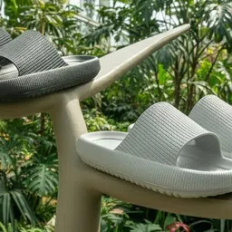 dee rook Men Slippers-picture-39