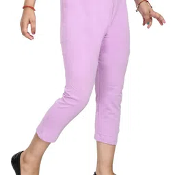 IndiWeaves Girls Pack Of 4 Pure Cotton Capris image 2