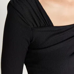 Trendyol Crop Top image 2