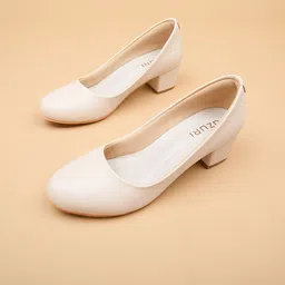 Ozuri Block Pumps image 3