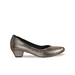 Mochi Gold-Toned Colourblocked Wedge Pumps image 4