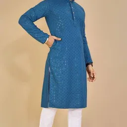 orifab Men Cotton Blend Kurta Pyjama Set image 3