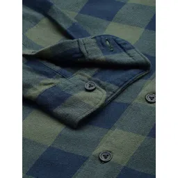 the bear house Men Slim Fit Checkered Button Down Collar Casual Shirt image 3