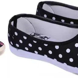 hiyaga Casuals For Women-picture-40
