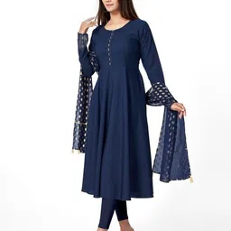 diamoon Women Solid Crepe Anarkali Kurta With Attached Dupatta image 4