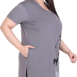 in love Women Printed Round Neck Cotton Blend Grey T-Shirt image 3