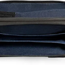 dailyobjects Stack Portable Smart Watchband Organiser Case | Holds Upto 5 Watchbands Watch Box image 2