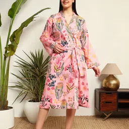 ravaiyaa - attitude is everything Pink Floral Free Size Bath Robe-picture-11