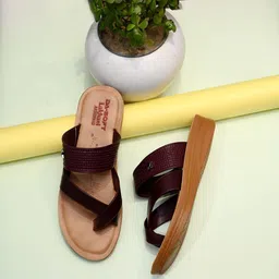 Women Slippers-image-16