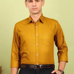 encore by invictus Men Slim Fit Solid Spread Collar Formal Shirt image 1