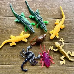 tik c animal toys corcodile,lizard,cockroach and rat image 1