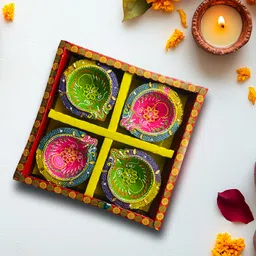 kreyam's Mitti Diya For Diwali Pooja Earthenware (Pack of 4) Table Diya Set-picture-10