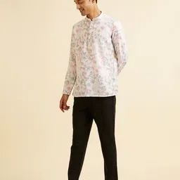 manyavar Men Printed Cotton Blend Straight Kurta image 4