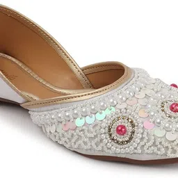 retro walk Mojaris For Women image 4