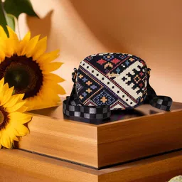 bandicoot Red Women Sling Bag Cross body Chain Sling bag - Luck Cross - Red-picture-15