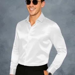 jinik Men Regular Fit Solid Spread Collar Formal Shirt image 3