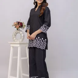 noizfashion Top Pant Co-ords Set image 3