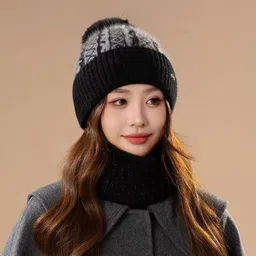 winity Beanie image 3