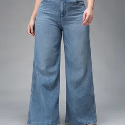 miss chase Women Relaxed Fit High Rise Light Blue Jeans image 3