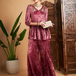 shae by sassafras Party Regular Sleeves Embroidered Women Pink Top image 5